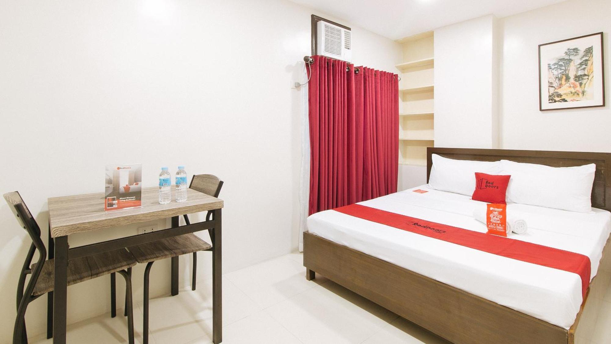 Reddoorz Near Fernwoods Garden Quezon City Bagian luar foto