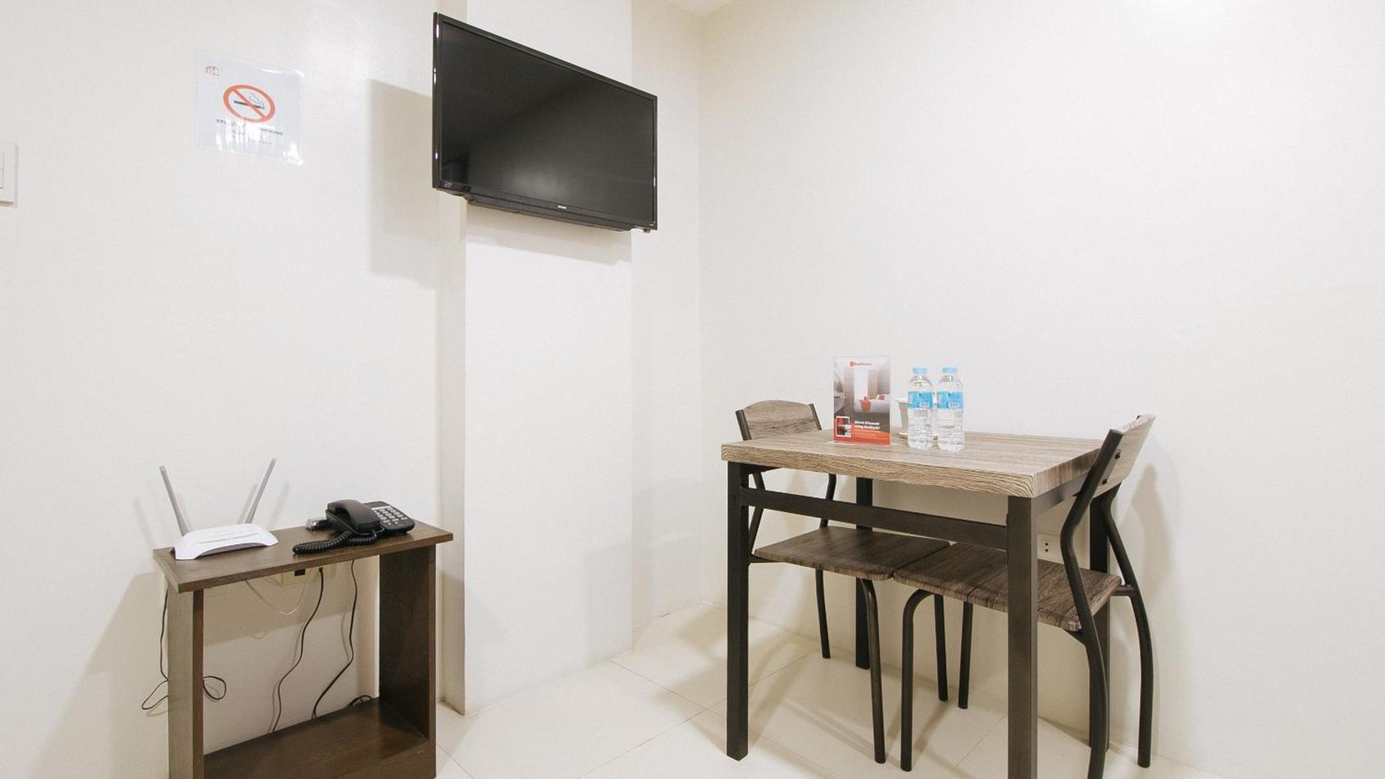 Reddoorz Near Fernwoods Garden Quezon City Bagian luar foto