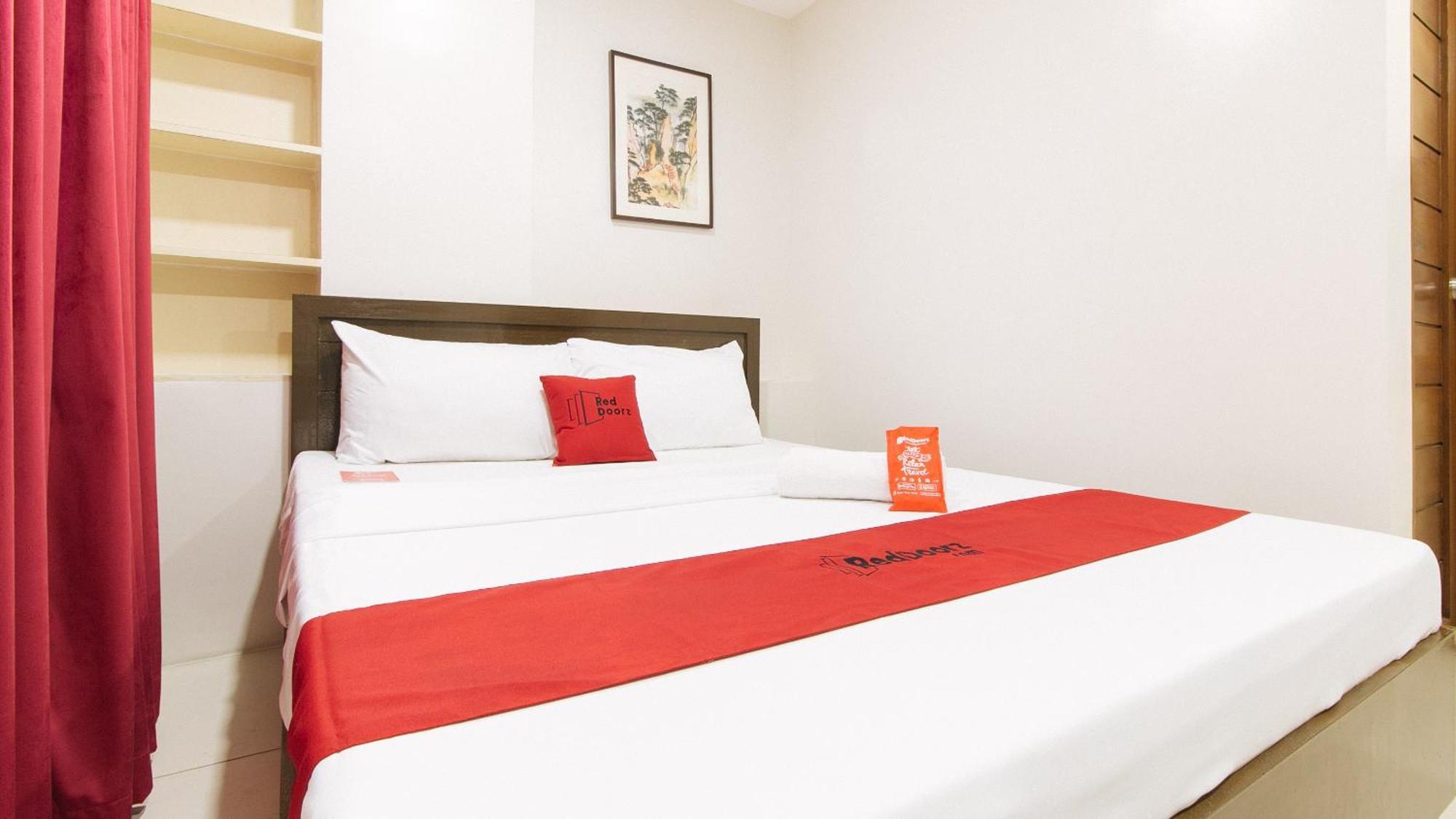 Reddoorz Near Fernwoods Garden Quezon City Bagian luar foto