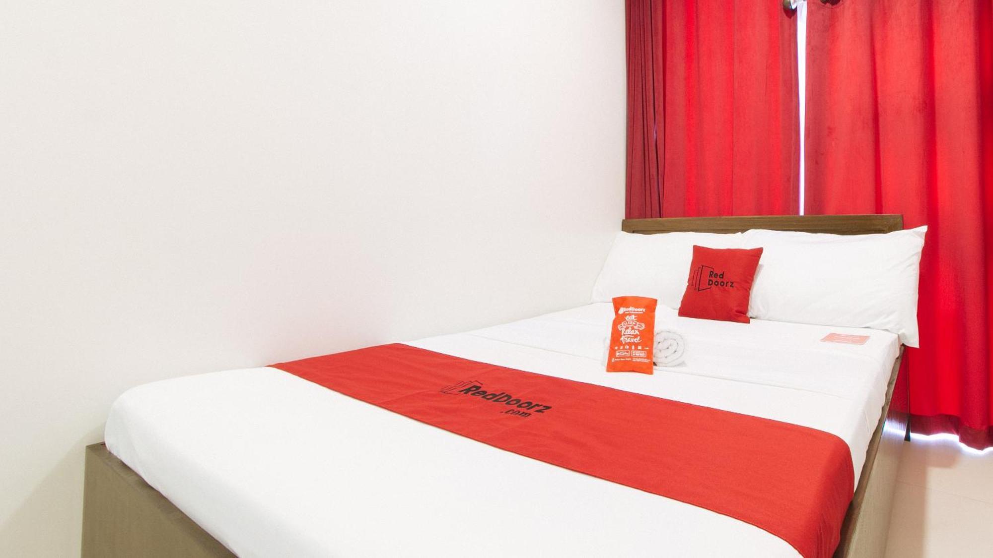 Reddoorz Near Fernwoods Garden Quezon City Bagian luar foto